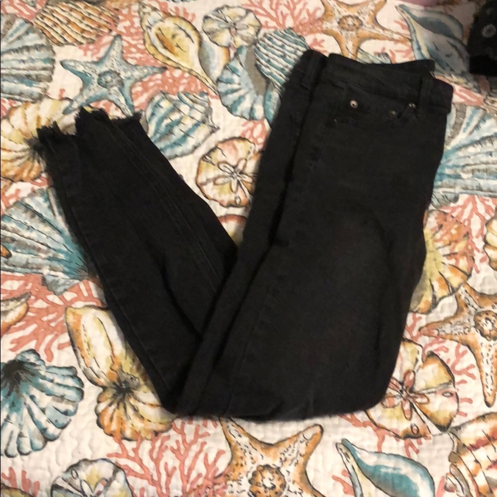 Black ripped jeans